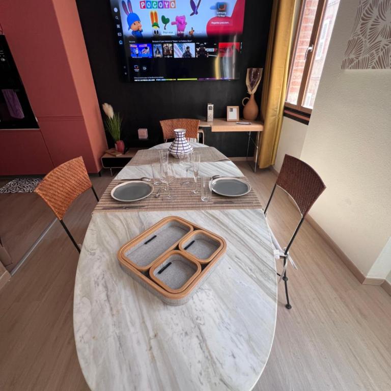 Patrimoine Albigeois 36 HDV DupleX - Superior Apartment - 10