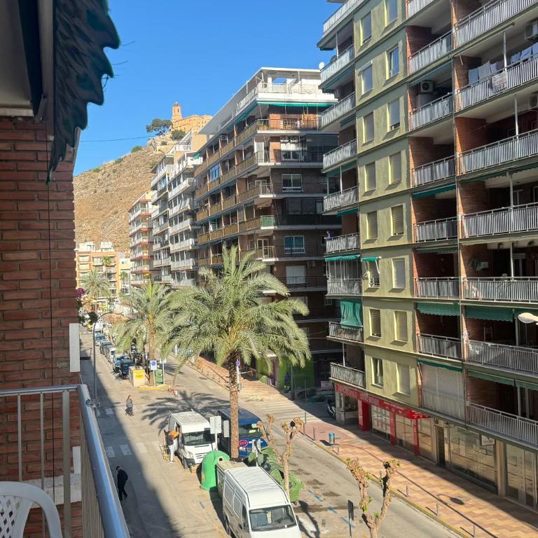 La Turia Soleada - Three-Bedroom Apartment with Balcony - 20