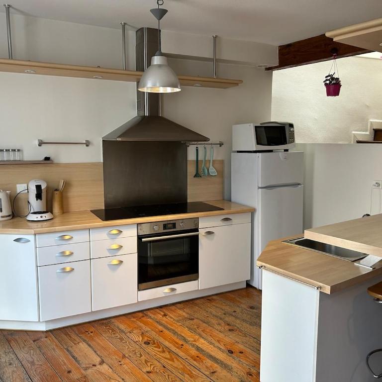Maison triplex centre de Lourdes - Apartment - 40