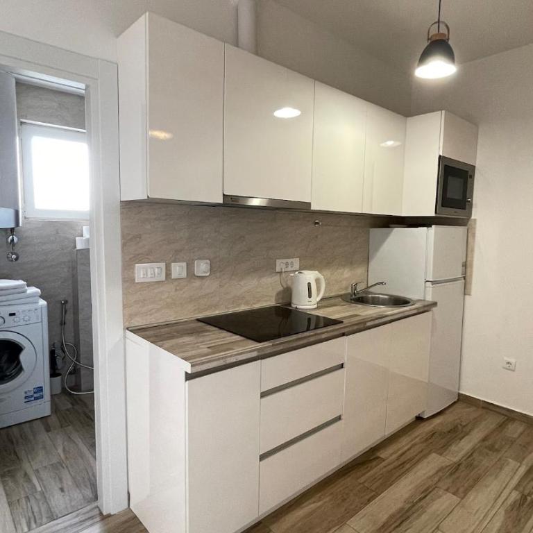 Sea view apartment in Bečići - One-Bedroom Apartment - 6