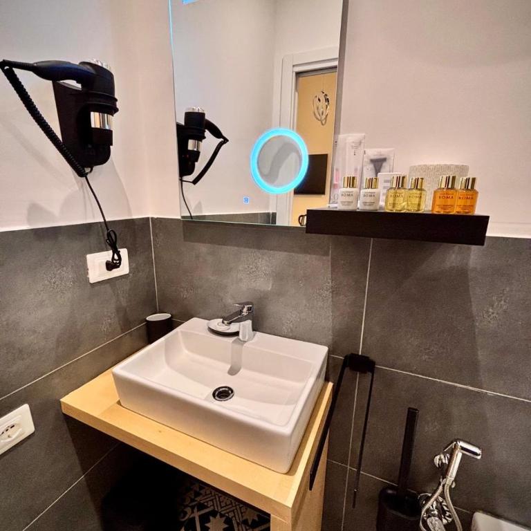 Le Vie di San Pietro Guest House - Superior Double Room - 6