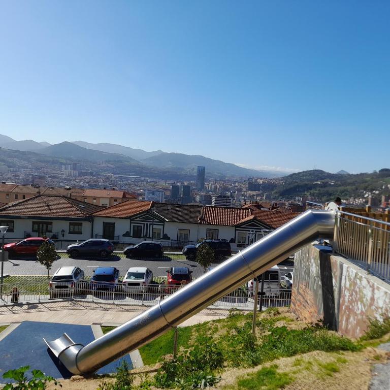 Rincón acogedor descubre la ciudad - Three-Bedroom Apartment - 30