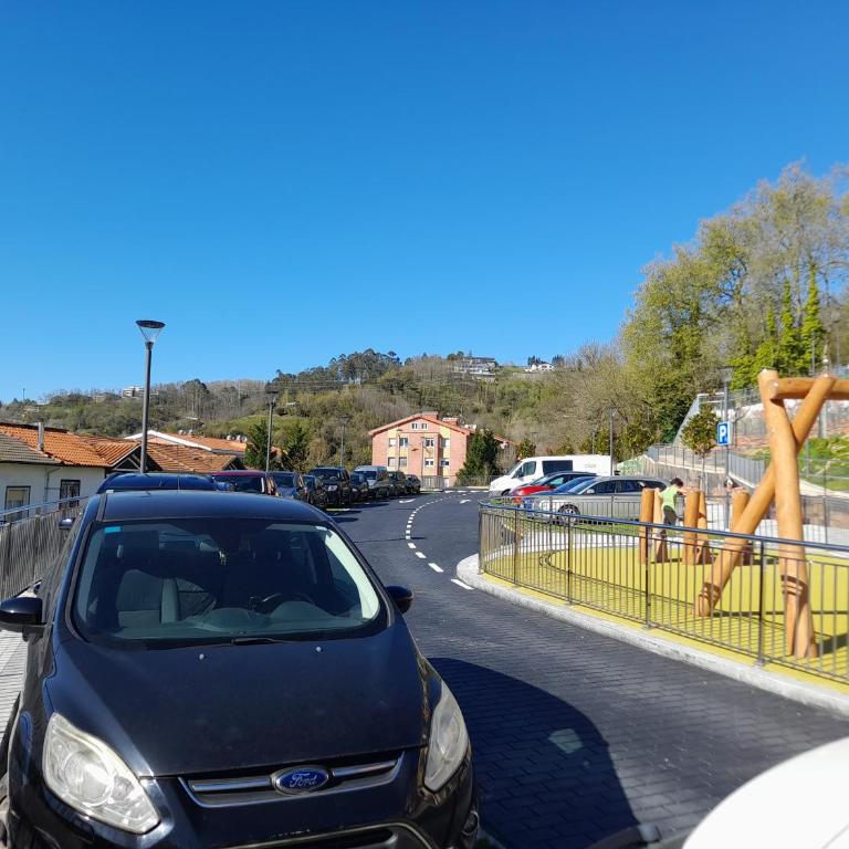 Rincón acogedor descubre la ciudad - Three-Bedroom Apartment - 29