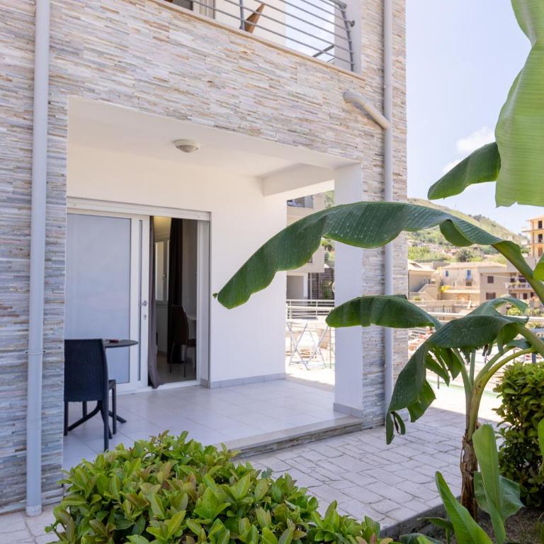 Residenza Kalios - Double Room with Terrace - 1