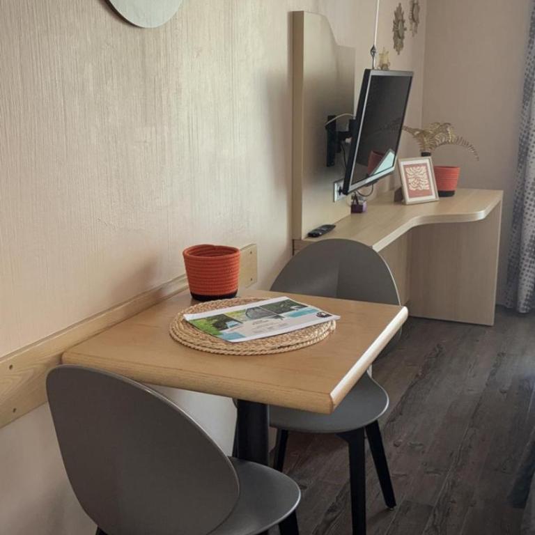 Beau Studio Prado Plage Parc Piscine Stade - Studio mit Kingsize-Bett - 31