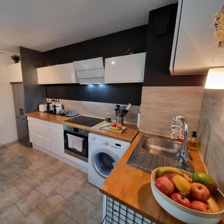 "Le Liberty" Appartement calme et cosy avec vue piscine et montagnes - Appartamento con 1 Camera da Letto - 4