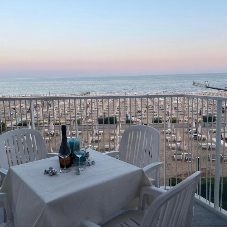 Appartamento Frontemare - Appartamento con 2 Camere da Letto - 1