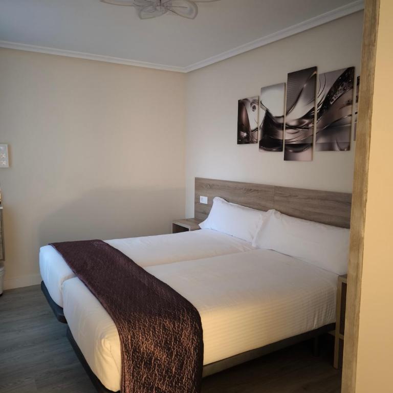 Pensión del Norte - Habitación Doble con baño privado - 2 camas - 3