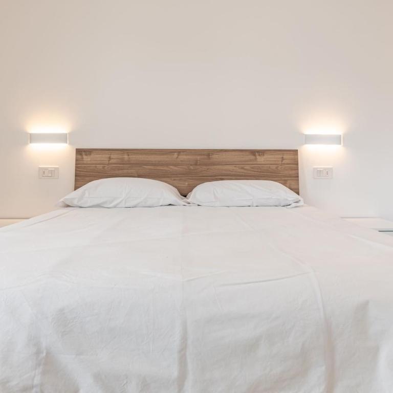 Trilo AriaLuce - Two-Bedroom Apartment with Balcony - 27