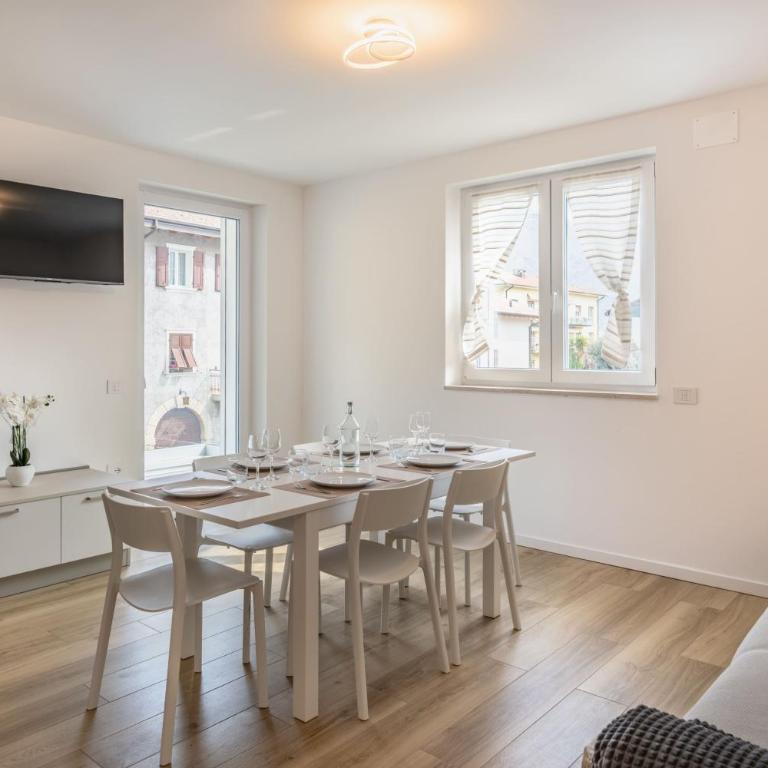 Trilo AriaLuce - Two-Bedroom Apartment with Balcony - 30