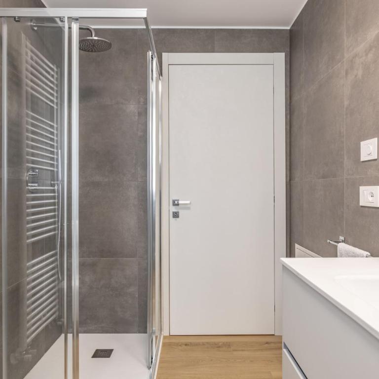 Trilo AriaLuce - Two-Bedroom Apartment with Balcony - 32