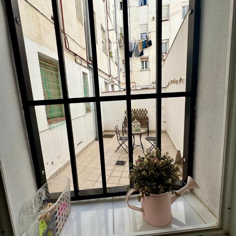 AR Lavapiés céntrico apartamento con patio - One-Bedroom Apartment - 22