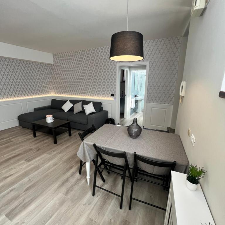 Notti al Castello - Appartamento con 1 Camera da Letto - 7