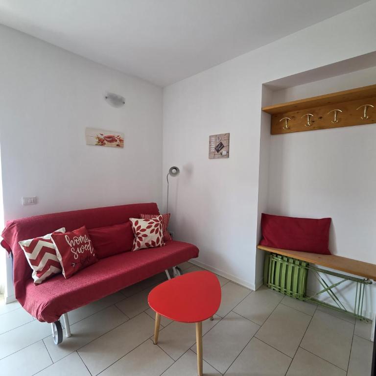 Red Apartment - Residenza Silvana - Appartamento con 2 Camere da Letto - 11