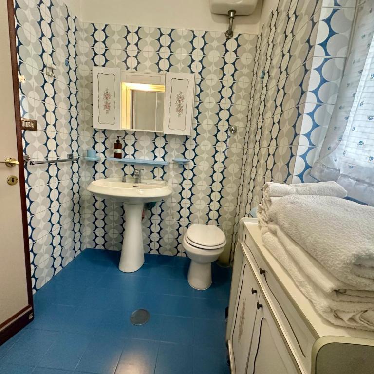 Marellini Lido Nord - Appartamento con 2 Camere da Letto e Balcone - 51