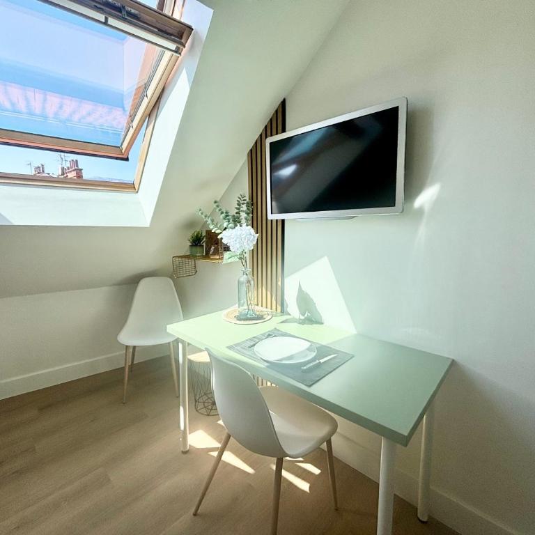 Le Saint Jacques "Belle Étoile" Logement climatisé Hyper-Centre - One-Bedroom Apartment - 18