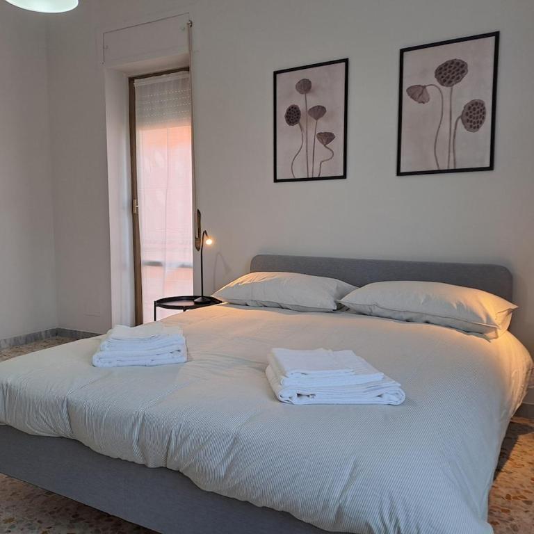 Torre Spaccata Apartment for 6 with parking - Apartment mit 2 Schlafzimmern und Balkon - 1