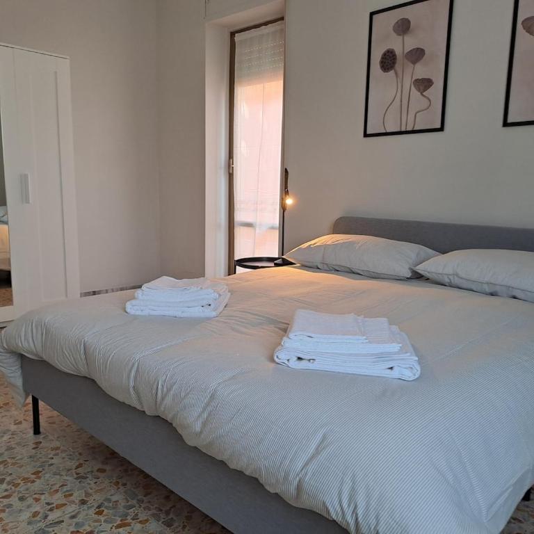 Torre Spaccata Apartment for 6 with parking - Apartment mit 2 Schlafzimmern und Balkon - 15