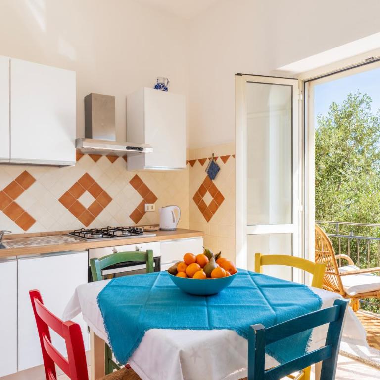 Casa Colombo - Appartamento con 2 Camere da Letto e Vista Mare - 6