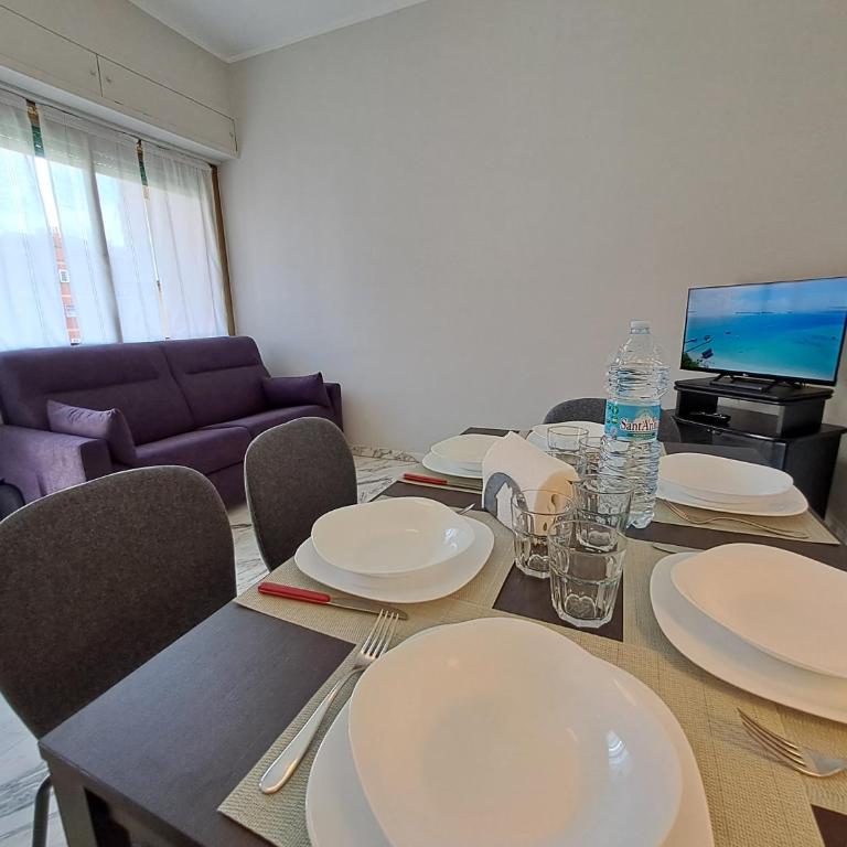 Torre Spaccata Apartment for 6 with parking - Apartment mit 2 Schlafzimmern und Balkon - 4