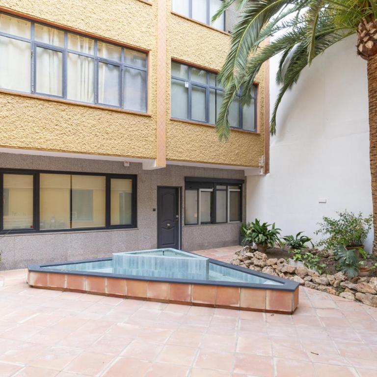 -MalagaSunApts- Quiet courtyard Andes Perez - Estudio - 24