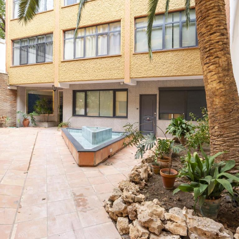 -MalagaSunApts- Quiet courtyard Andes Perez - Estudio - 26