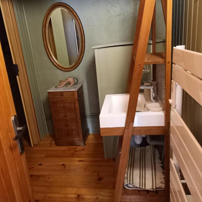 La Frisanfave, Maison de village, centre 65M2 - Maison 1 Chambre - 38