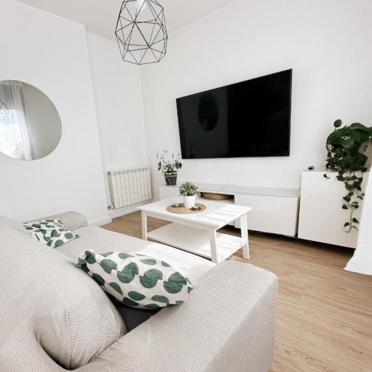 Ático con Vistas al Mar a un Paso del Centro - Apartamento de 2 dormitorios - 13