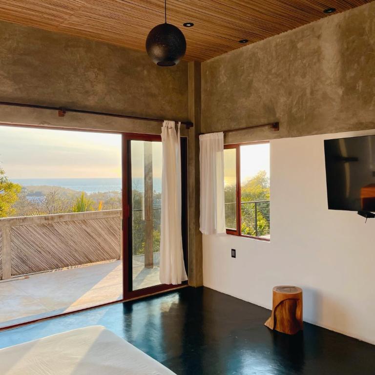 Casa Coco Nogales in La Punta Zicatela - Two-Bedroom House - 7