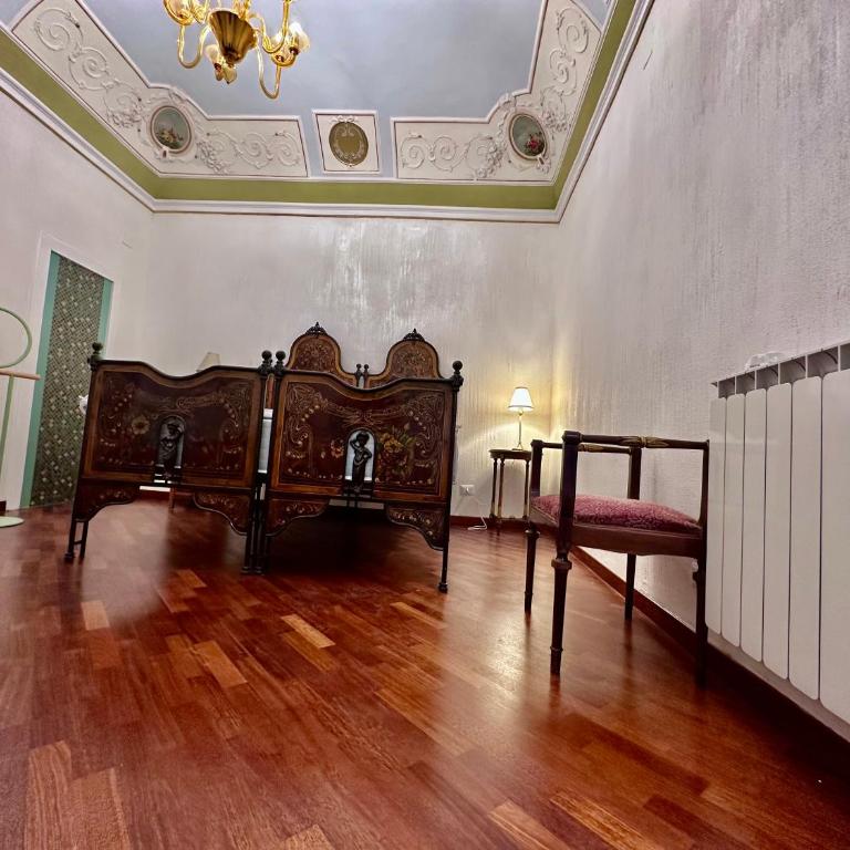 Historic Center Home - Three-Bedroom Apartment - 3