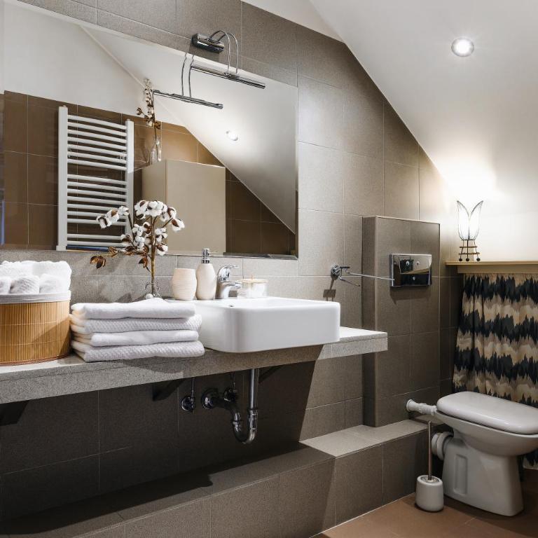 Family Penthouse with Terrace 5min to Kalemegdan - Apartman sa 4 Spavaće Sobe i Balkonom - 15