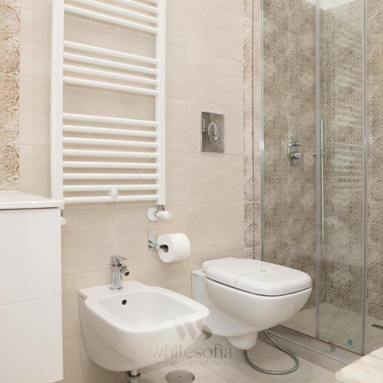 WHITE SOFIA - uno sguardo sul mare - Two-Bedroom House - 5