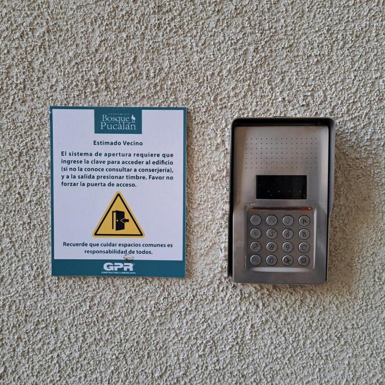 Apartamento en Pto Montt con Estacionamiento - Apartamento de 2 dormitorios - 4