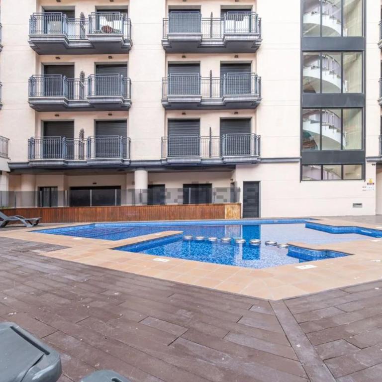 Casa Tita - Exclusivo Apartamento con Gran Terraza y Vistas a la Piscina en Lloret de Mar - Apartamento de 2 dormitorios - 5