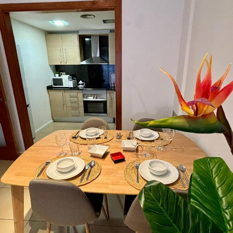 Casa Tita - Exclusivo Apartamento con Gran Terraza y Vistas a la Piscina en Lloret de Mar - Apartamento de 2 dormitorios - 18