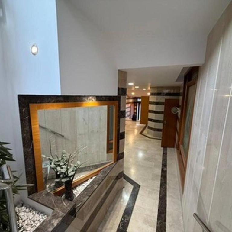 Casa Tita - Exclusivo Apartamento con Gran Terraza y Vistas a la Piscina en Lloret de Mar - Apartamento de 2 dormitorios - 58