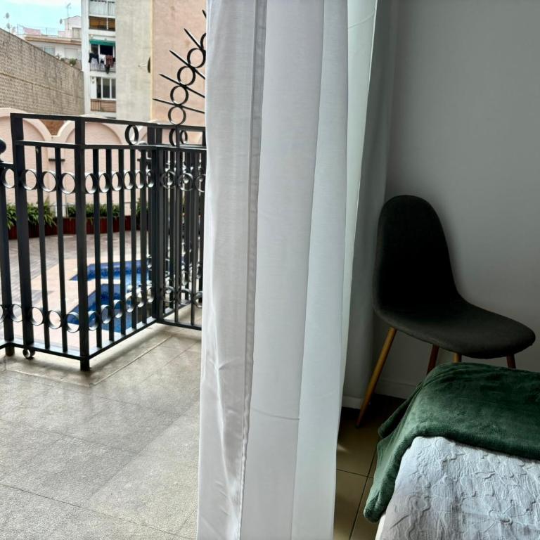 Casa Tita - Exclusivo Apartamento con Gran Terraza y Vistas a la Piscina en Lloret de Mar - Apartamento de 2 dormitorios - 40