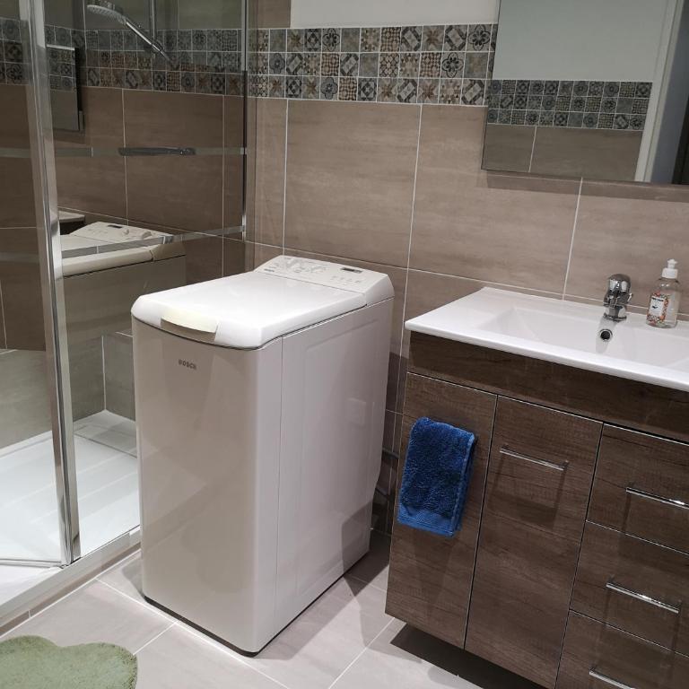Mandelieu Iselette du Riou - One-Bedroom Apartment - 4