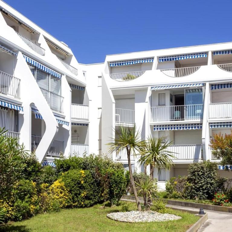 Chez Hervé - Charmant appartement avec piscine et parking - Two-Bedroom Apartment - 22