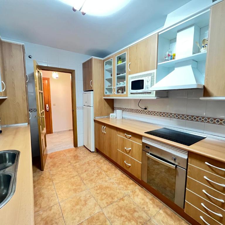 PUSHE Playa Puerta del Mar Beach & Tradition - Apartamento de 3 dormitorios con balcón - 19