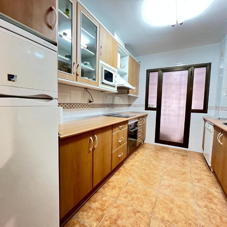 PUSHE Playa Puerta del Mar Beach & Tradition - Apartamento de 3 dormitorios con balcón - 24