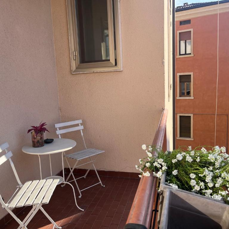 Fleur Blanche - Camera Matrimoniale Deluxe con Balcone - 17