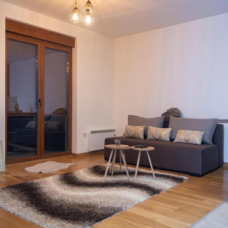 Garfield - One-Bedroom Apartment - 32