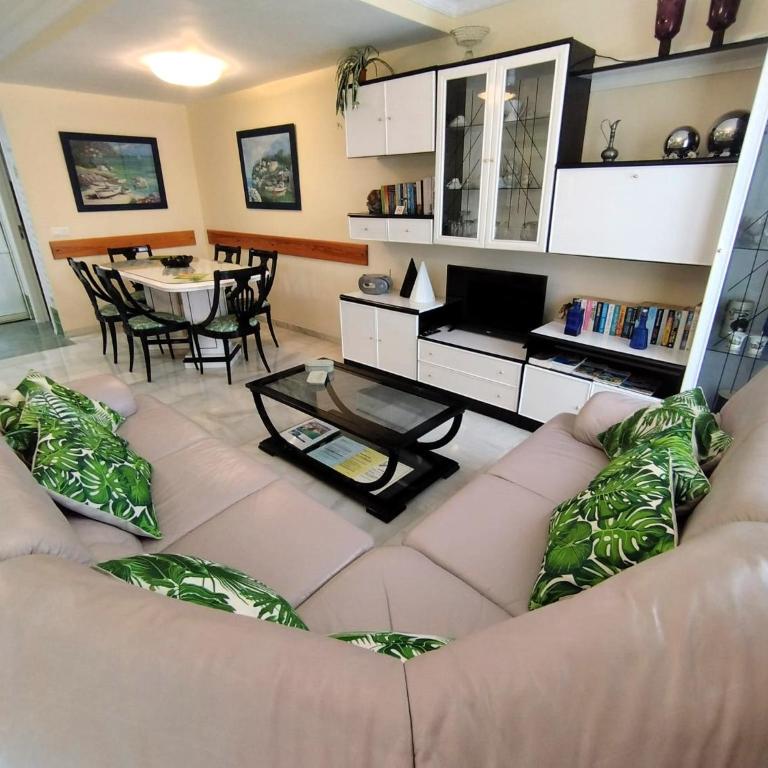 Aljamar 3B - Apartamento con terraza - 9
