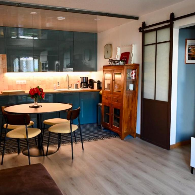 Appart-terrasse , 80m de la plage Benoît, La BAULE - Two-Bedroom Apartment - 10