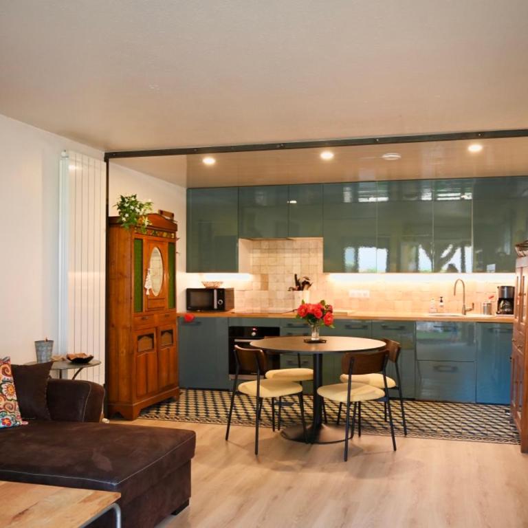 Appart-terrasse , 80m de la plage Benoît, La BAULE - Two-Bedroom Apartment - 12