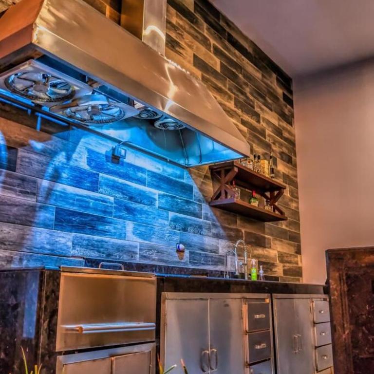 Unique FAMILY CAVE Heated Pool on demand - Casa - 40