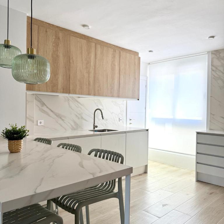 Beauty Home Salou - Apartamento de 3 dormitorios - 4
