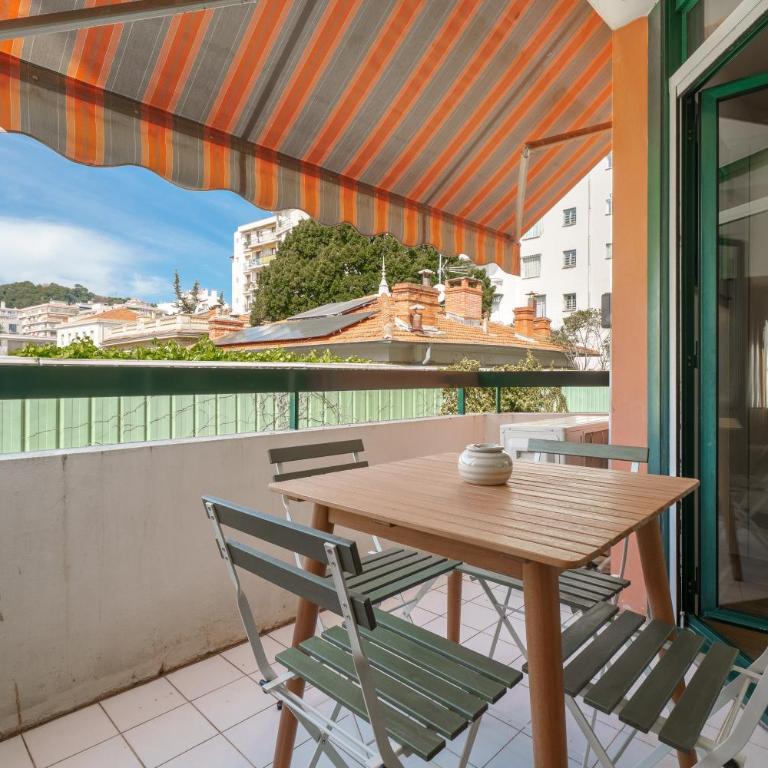 Nice Renting - FLEURS - Luxury Stay Terrace Quiet Private Parking - Appartement 3 Chambres Premium - 3