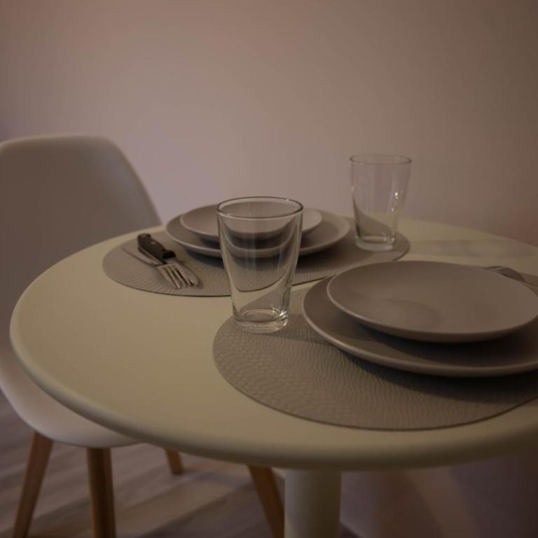 Le Jaude, T2 rénové Centre ville I WIFI Confort et cosy - Apartment mit 1 Schlafzimmer und Gartenblick - 18